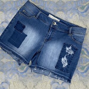 C est. 1946 Women's size Stretch denim Cutoff patched distressed 4" Jean shorts